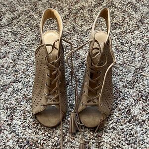Jessica Simpson Tan Lace-Up Heels